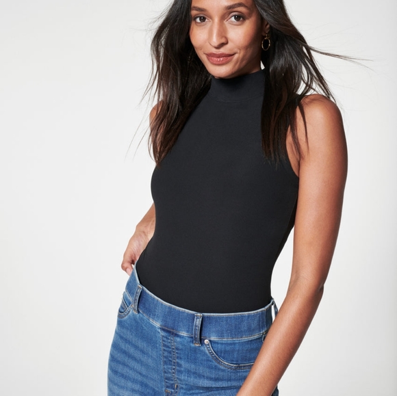 SPANX - Flare Jeans in Vintage Indigo - Small - Long Length - Picture 3 of 11